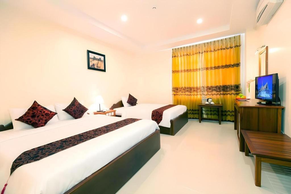 Kirirom Crystal Hotel Phnom Penh Exteriör bild